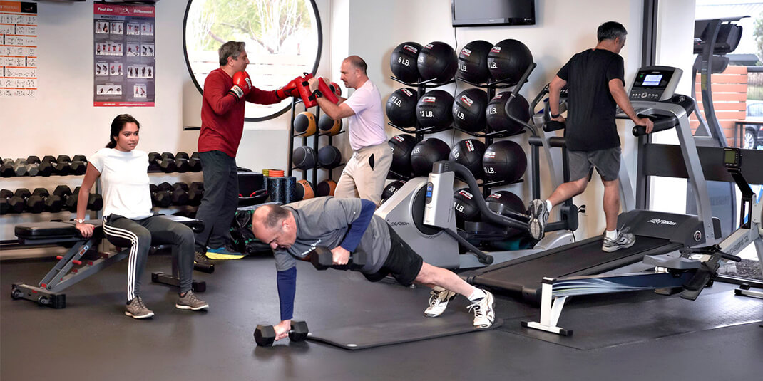 SiTime employees in the gym