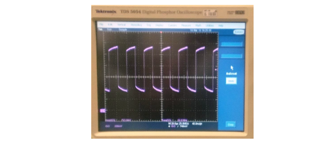 Figure 2: A NanoDrive™ waveform captured via a unit gain buffer on a Tektronix TDS 5054 scope. For information on NanoDrive, refer to application note AN10037 [1].